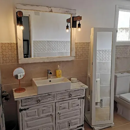 Immaculate 3-bed In Villa Jávea